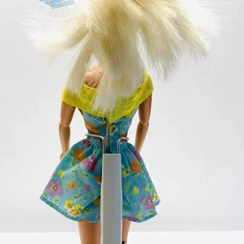 MATTEL BARBIE Doll Blond Hair Articulated Elbow Knees Earrings Dress 12